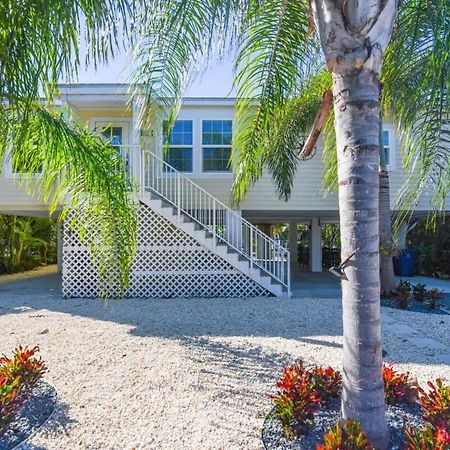 Loggerhead Lagoon - Modern Waterfront Home Pirates Cove 外观 照片