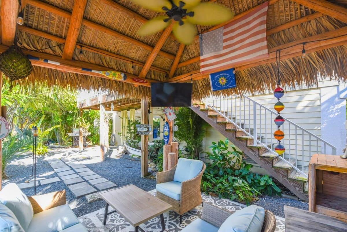 Loggerhead Lagoon - Modern Waterfront Home Pirates Cove 外观 照片